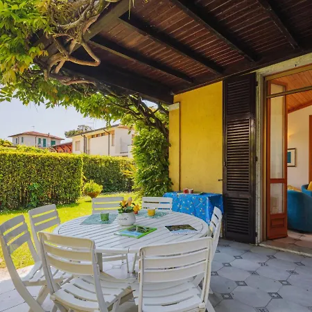 Casa vacanze Locazione Turistica Carlotta Forte dei Marmi