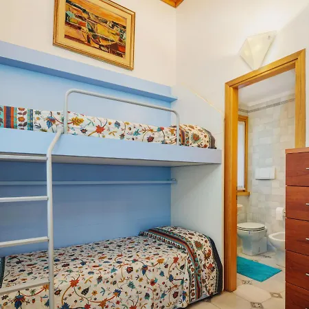 Locazione Turistica Carlotta Casa vacanze *