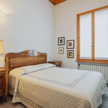 Locazione Turistica Carlotta *