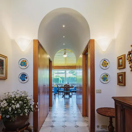 Locazione Turistica Carlotta Casa vacanze *